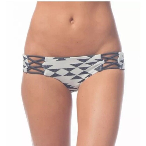 NWT Rip Curl Womens Desert Night Luxe Hipster Bikini Bottoms Size Large GS11S8 - Picture 1 of 5